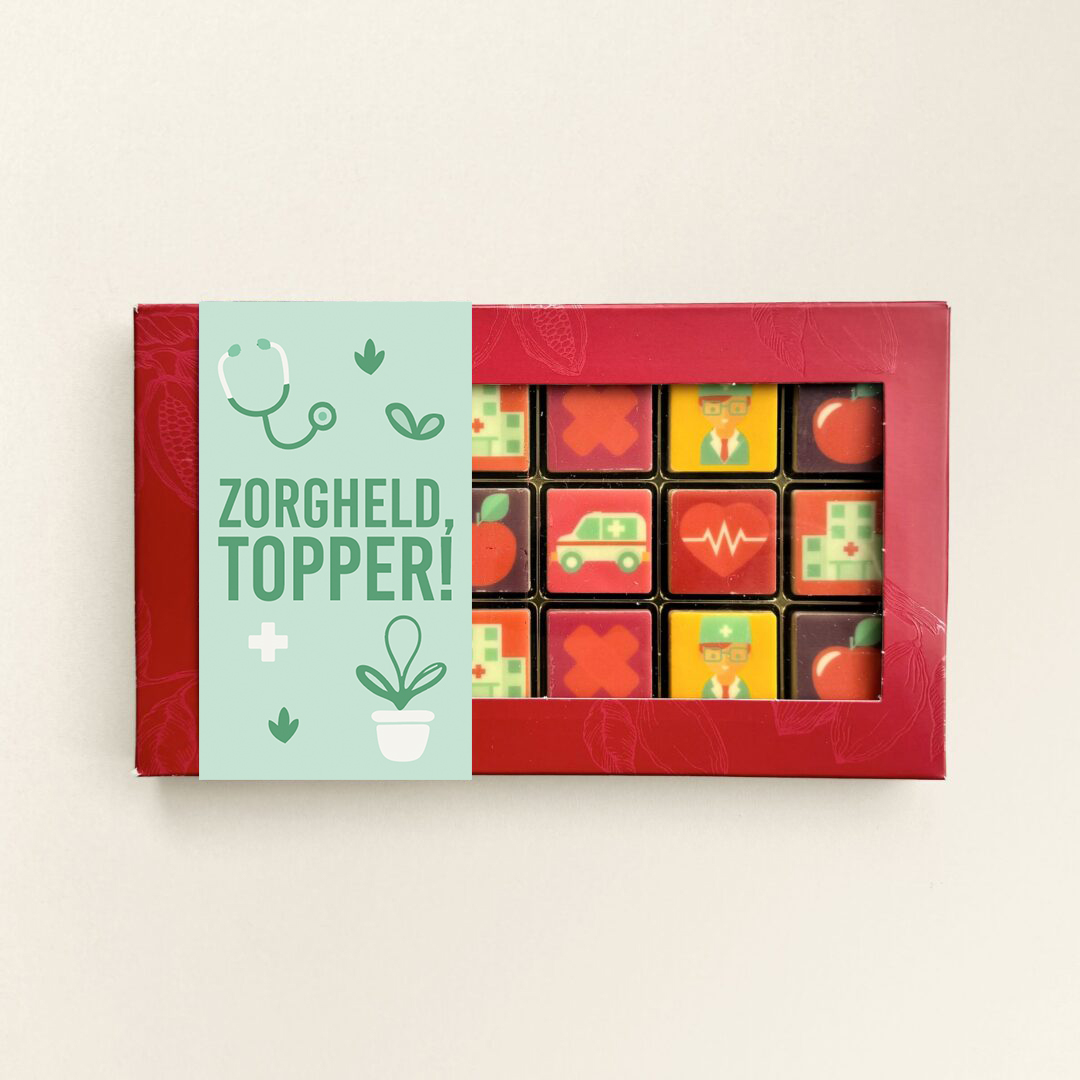 18 chocolade logoiblokjes in thema dag van de zorg met zorg design en zorgheld topper wikkel. Tasty Present - gepersonaliseerde chocolade