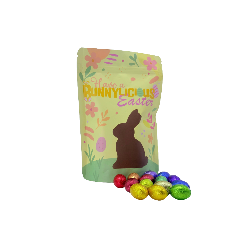 mix van chocolade paaseitjes in leuke snoep stazak