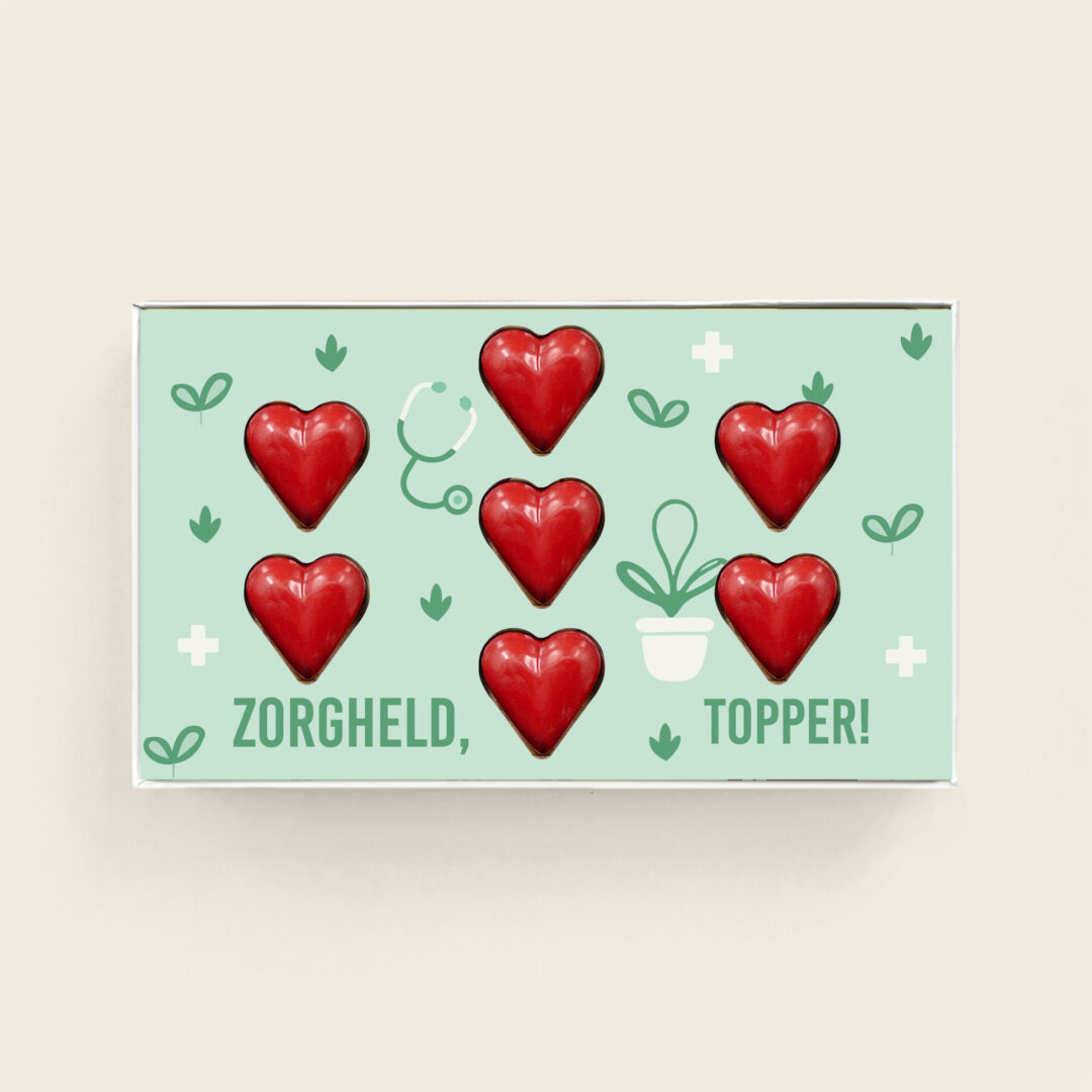 rode hartjes bonbons met heerlijke vulling in dag van de zorg themaZorgheld topper. Tasty Present - gepersonaliseerde chocolade